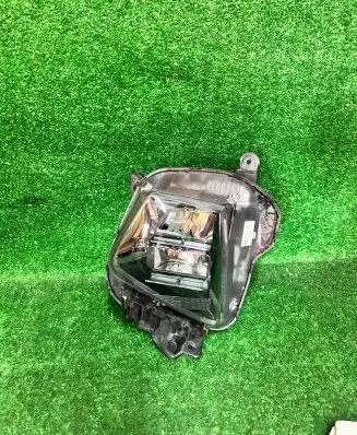Hyundai Tucson IV NX4 Headlight/headlamp 92101N7100