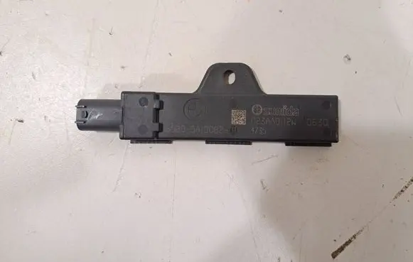 BMW X7 G07 Keyless system antenna 5A1D0B2
