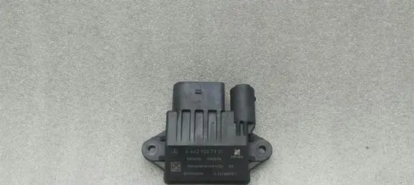 Mercedes-Benz S W222 Glow plug pre-heat relay A6429007901