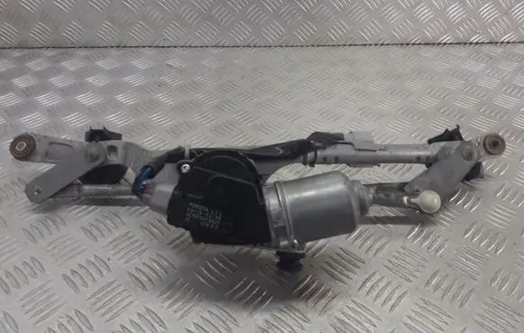 Toyota Auris 150 Front wiper linkage 85110-02190