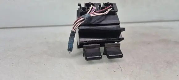 Audi TT Mk1 Quarter vent window switch 8N0959855A