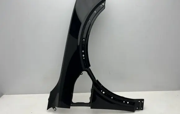 Audi e-tron Fender SULIK1