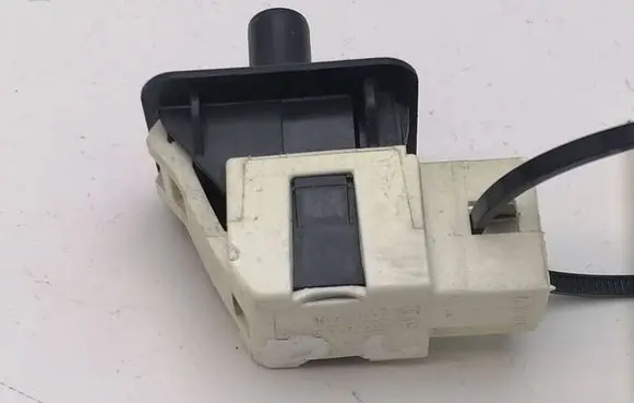 Mercedes-Benz C W203 Rear door sensor 2028209410 30011501