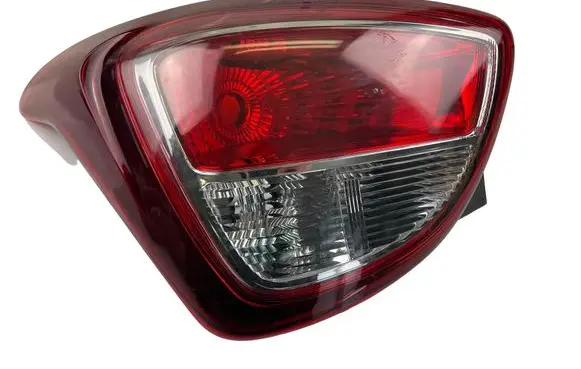 Hyundai i10 Rear/tail lights 92401B9100