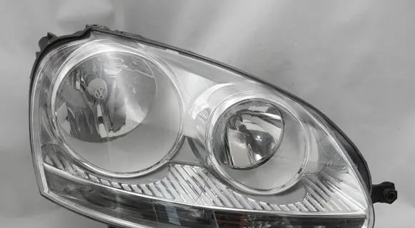 Volkswagen Golf V Headlight/headlamp 1K6941006P