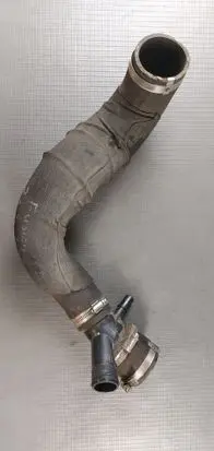 Ford Fusion II Intercooler hose/pipe DS736K683FE