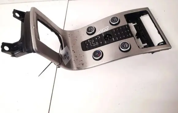 Volvo V50 Screen/display/small screen 30672565
