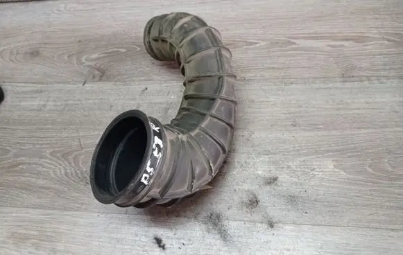 Volvo V70 Intercooler hose/pipe 08634143