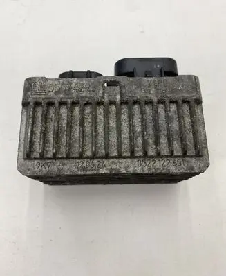 Opel Insignia A Glow plug pre-heat relay 55574293 0522122601