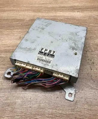 Mazda Premacy Engine control unit/module ECU FP8718881B 2797000811 EGI