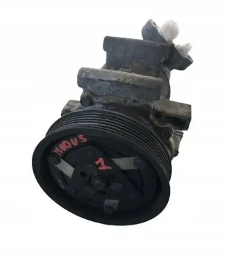 Renault Modus Air conditioning (A/C) compressor (pump) 8200365787