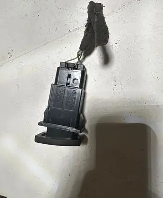 Toyota Avensis T250 Hazard light switch 157963