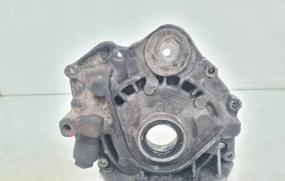 Volvo S70 V70 V70 XC Oil pump 074115109B