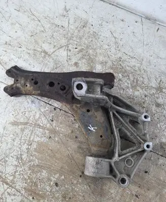 Skoda Roomster (5J) Front lower control arm/wishbone