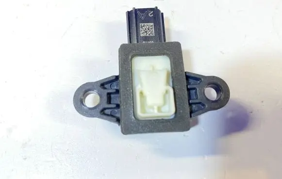 Volvo XC90 Airbag deployment crash/impact sensor 31406731