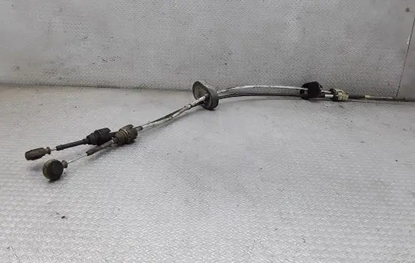 Opel Signum Gear shift cable linkage