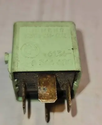 BMW 5 E34 Other relay 8366600 6136