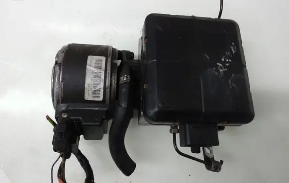 Citroen C5 Air suspension compressor 9636716080