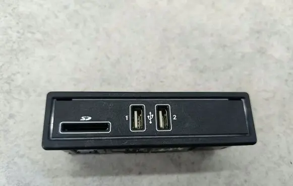 Mercedes-Benz C W205 USB socket connector A2058200526