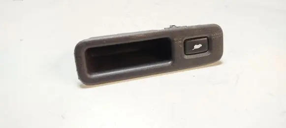Honda Accord Tailgate opening switch M19902 HD27