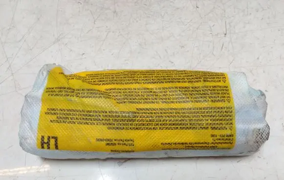 Toyota Yaris Seat airbag 739200D020