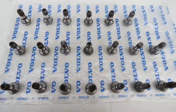 Volvo XC90 Nuts/bolts 
