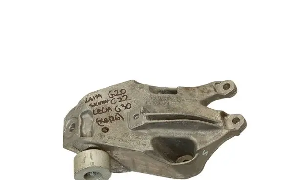 BMW 3 G20 G21 Engine mounting bracket 6864595
