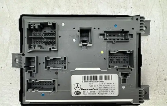 Mercedes-Benz G W463 2nd Gen SAM control unit A2139006736 A1679022012