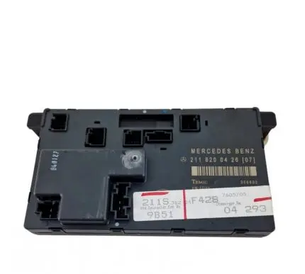 Mercedes-Benz E W211 Comfort/convenience module 2118200426