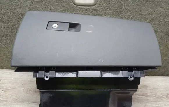 Volvo S80 Glove box 30676278 39891975