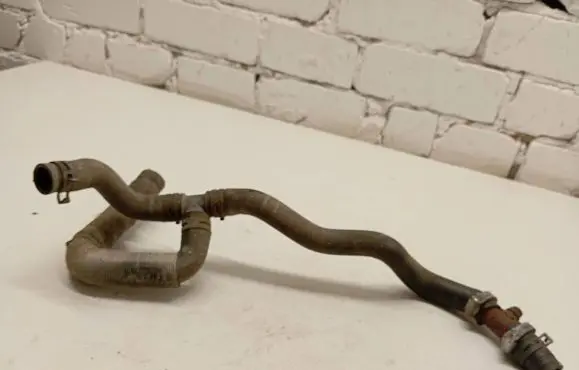 Volkswagen Transporter - Caravelle T4 Engine coolant pipe/hose 738000248