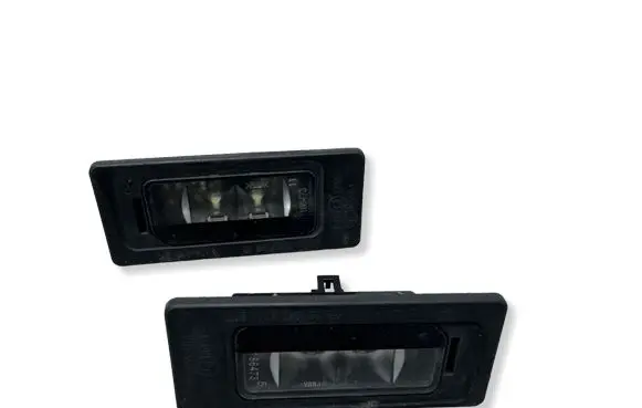 Volkswagen Touran II Number plate light 3AF943021A