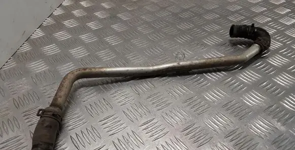 Volkswagen Touareg I Engine coolant pipe/hose 7L0815371B