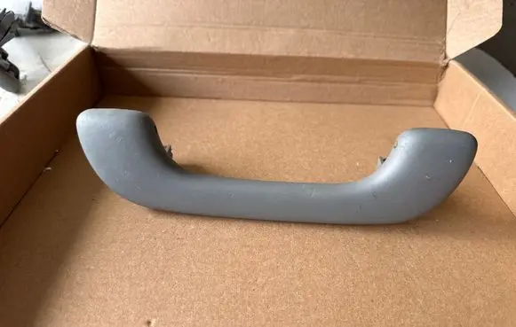Renault Trafic II (X83) Front interior roof grab handle 8200000099 98193