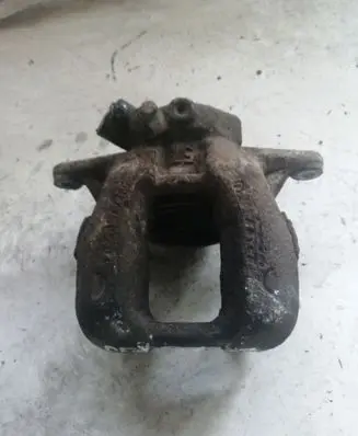 Peugeot 407 Front brake caliper
