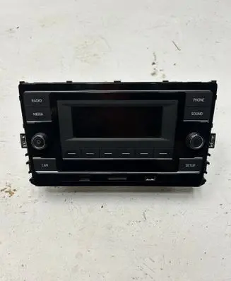 Volkswagen Crafter Radio/CD/DVD/GPS head unit 7C0035153