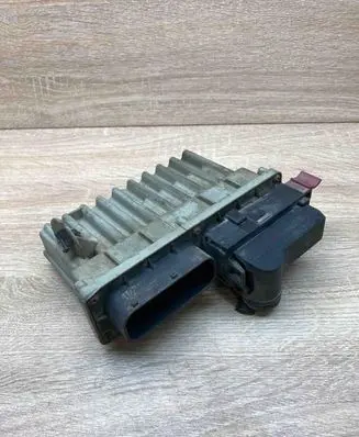 Opel Zafira A Coolant fan relay 24410129 1D804024 9685401