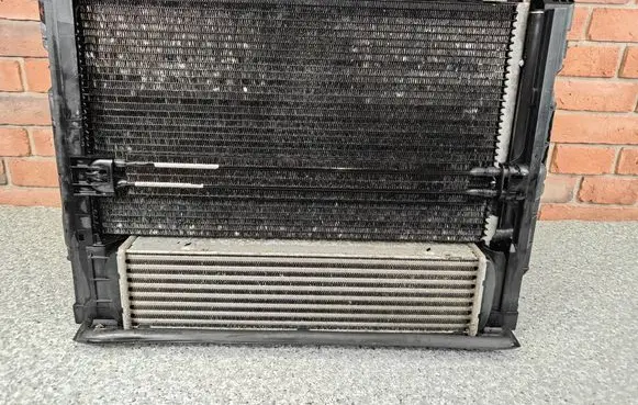 BMW 3 E90 E91 Radiator set 7545709