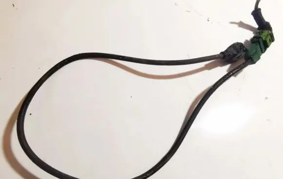 Audi A4 S4 B6 8E 8H Detonation knock sensor 07d905377
