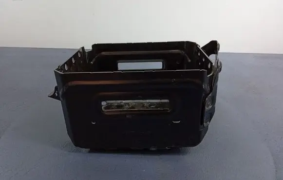 Battery box tray