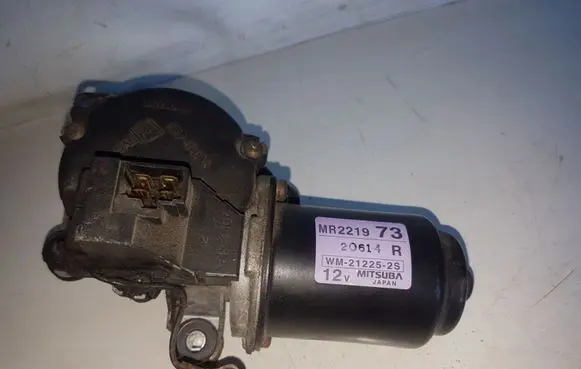 Mitsubishi Pajero Sport I Wiper motor MR221973 WM212252S