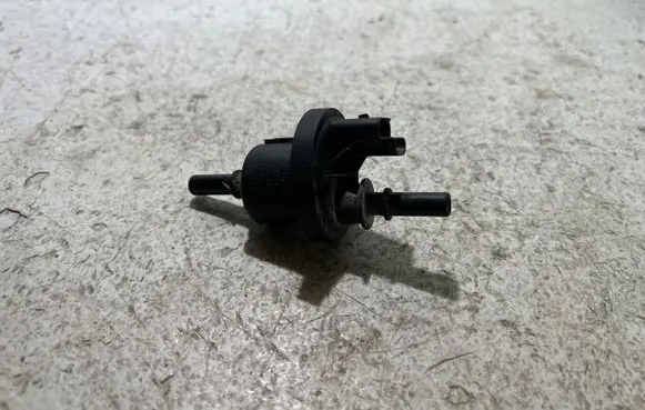 Dacia Sandero Vacuum valve 8200660852 2580119A