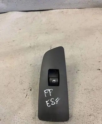 BMW 1 E81 E87 Electric window control switch 6935534