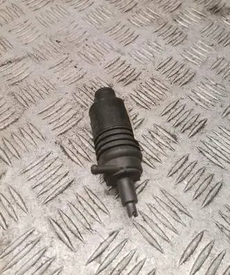 Audi A6 S6 C4 4A Windscreen/windshield washer pump 4a0955651