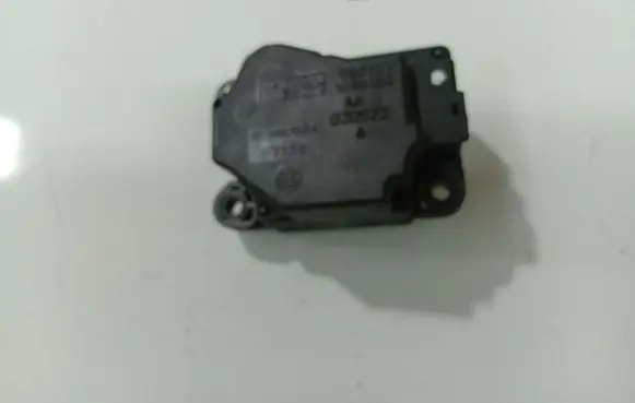 Volvo S80 Air flap motor/actuator 6G9N19E616