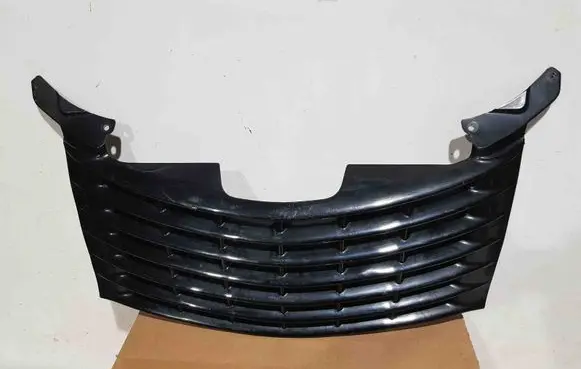 Chrysler PT Cruiser Quarter panel pressure vent 27784