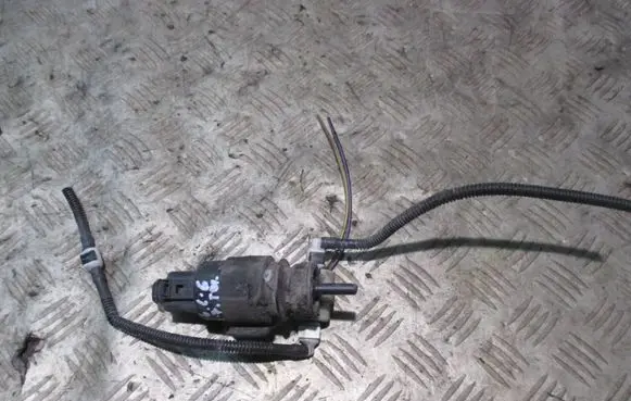 Audi A6 S6 C6 4F Windscreen/windshield washer pump 1T0955651A