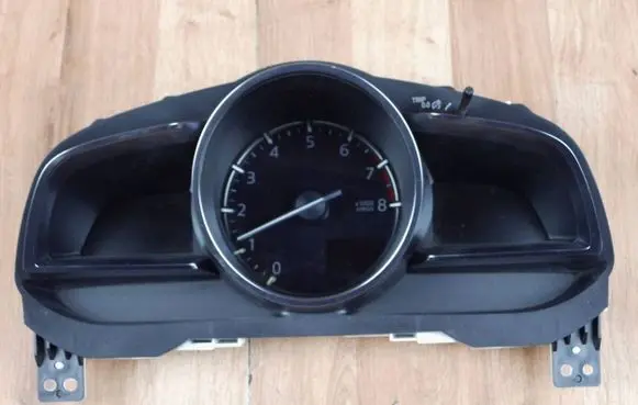 Mazda 3 III Speedometer (instrument cluster) 22BADHB 0474930 BJE155471N