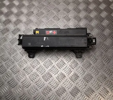 Tesla Model S Fuse box set 103440500D
