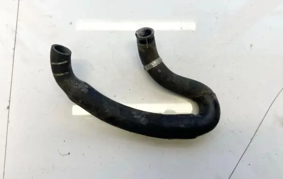 BMW 5 E39 Engine coolant pipe/hose